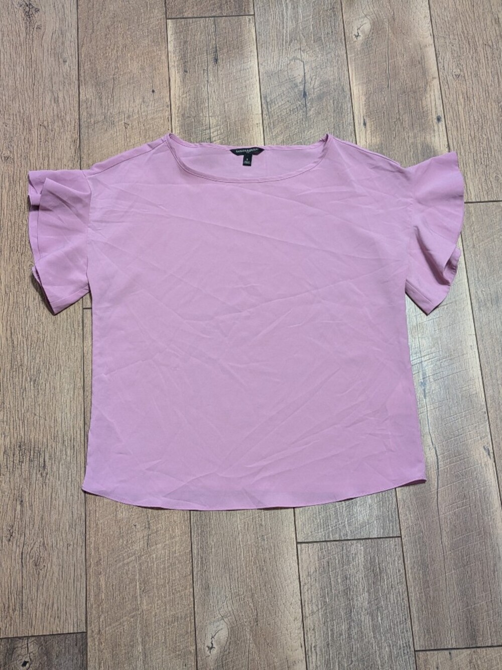 Banana Republic Pink Flutter Sleeve Blouse S Solid Chiffon Crepe Workwear Top
